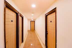 Roomshala 173 Hotel Royal Inn