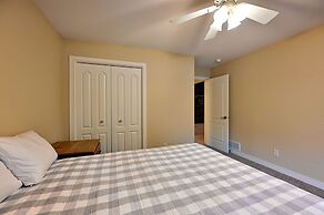 Unit 701 5 Bd 3 Ba 5 Bedroom Condo by RedAwning