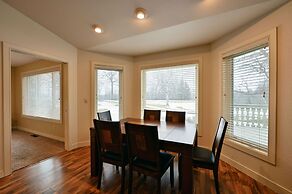 Unit 701 5 Bd 3 Ba 5 Bedroom Condo by RedAwning