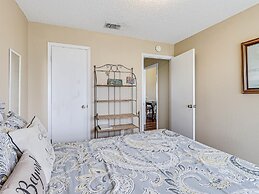 Tejas Angler Retreat Ap1132 3 Bedroom Home by RedAwning