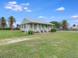 Tejas Angler Retreat Ap1132 3 Bedroom Home by RedAwning