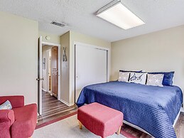 Tejas Angler Retreat Ap1132 3 Bedroom Home by RedAwning