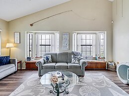 Tejas Angler Retreat Ap1132 3 Bedroom Home by RedAwning