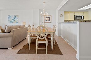 Shoreham Towers 2c 3 Bedroom Condo by RedAwning