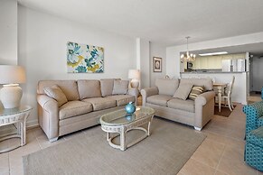 Shoreham Towers 2c 3 Bedroom Condo by RedAwning