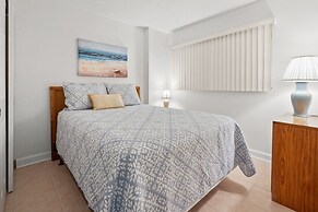 Shoreham Towers 2c 3 Bedroom Condo by RedAwning