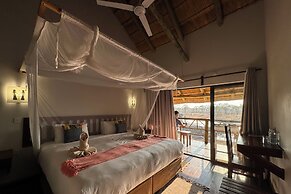 Chobe Mopani Forest Lodge & Camp site