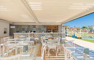 DON LEONARDO PRIVATE POOL VILLAS