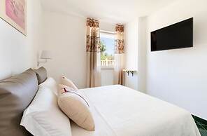 DON LEONARDO PRIVATE POOL VILLAS