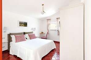 DON LEONARDO PRIVATE POOL VILLAS