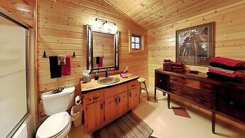 Grand View Log Cabin