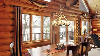 Grand View Log Cabin