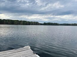 Grand View Log Cabin