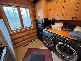 Grand View Log Cabin