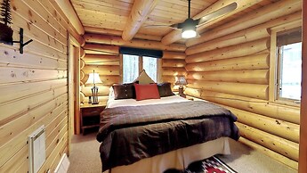Grand View Log Cabin