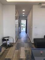 Renovated Apartment, Generator is Included, Beach