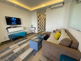 Renovated Apartment, Generator is Included, Beach