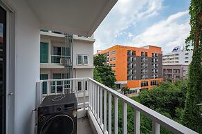 New Nordic Trend 4 by Apartwell