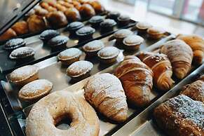 Trilogy Prestige - Central Premium Suites