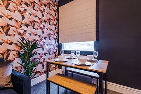 Salford Sanctuary 5 Bed House