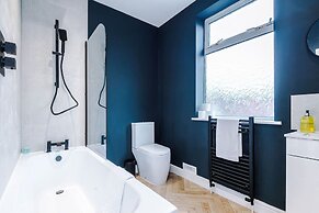 Salford Sanctuary 5 Bed House