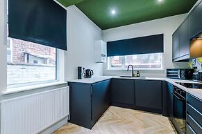 Salford Sanctuary 5 Bed House