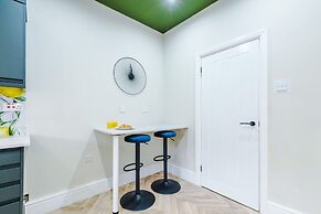 Salford Sanctuary 5 Bed House