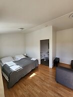 Fjós Guesthouse