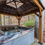 Cabin in the Trees, Hot Tub, Fire Pit