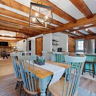 Cabin in the Trees, Hot Tub, Fire Pit