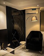 LUXE APARTMENTS