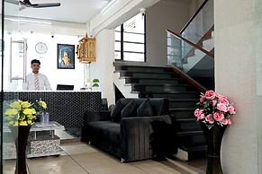 Hotel A1 Plaza - Ahmedabad