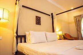 Luminous Angkor Boutique