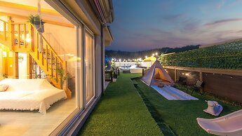 Anmyeondo Bangulbangul Kids Poolvilla