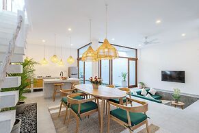 Villa Kulibul by GORO