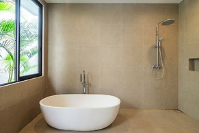 Villa Gantari by GORO