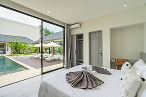 Villa Gantari by GORO