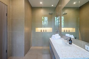 Villa Gantari by GORO