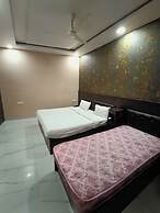 Hotel VK INN Prayagraj