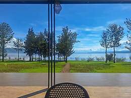 Eben Lake Kivu Cottages and Villas