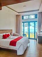 Eben Lake Kivu Cottages and Villas