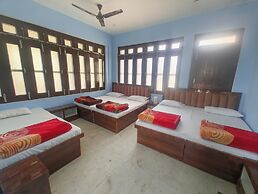 Kandari Guest House