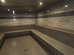 Mt Green Pool Gym Sauna Hot tub Open 3br 2b