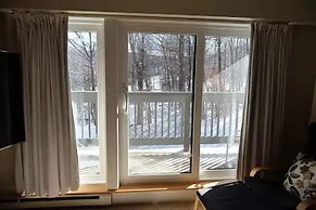 Mt Green Pool Gym Sauna Hot tub Open 3br 2b