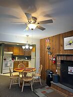 Mt Green Quick Walk to Lift Pool Sauna hot tub