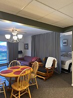 Mt Green Quick Walk to Lift Pool Sauna hot tub