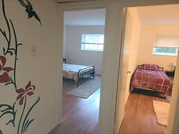 2BR 2B Clean Spacious Great Location