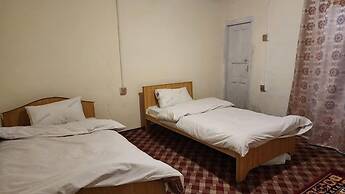Karakorum Family Guest House Hunza