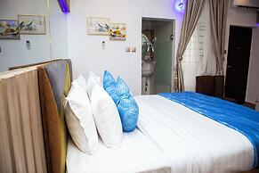 LE RIVERA APARTMENTS