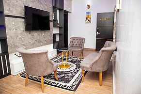 LE RIVERA APARTMENTS